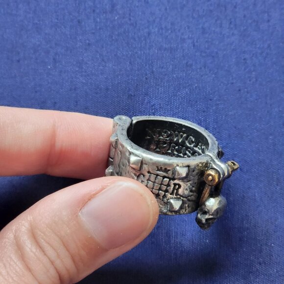 Alchemy gothic newgate prison ring - Picture 4 of 6